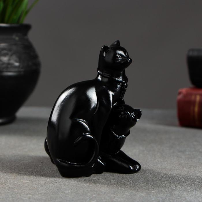 Фигура "Кошки - ключик-замочек" черный / мраморная крошка