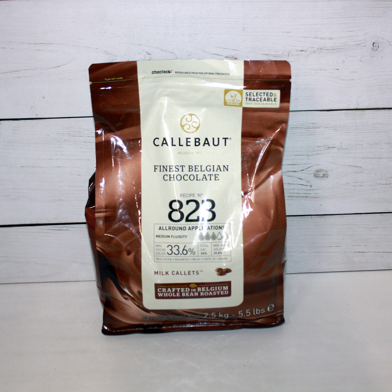 Молочный шоколад 33,6% Callebaut 250 г