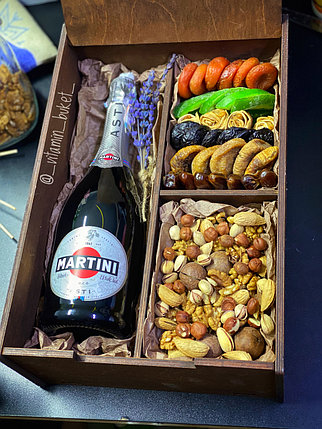 Подарочный набор с орехами и сухофруктами (алкоголь оплачивается отдельно), фото 2