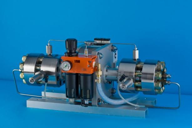 Компрессоры 25 / 3500 бар