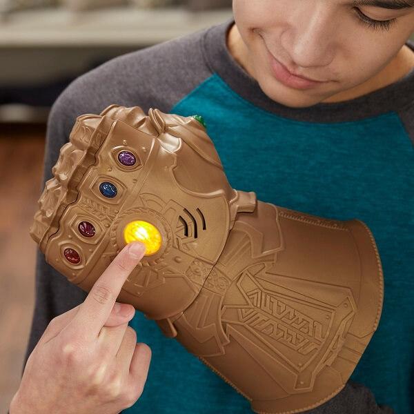 Hasbro Avengers E1799 Перчатка Бесконечности