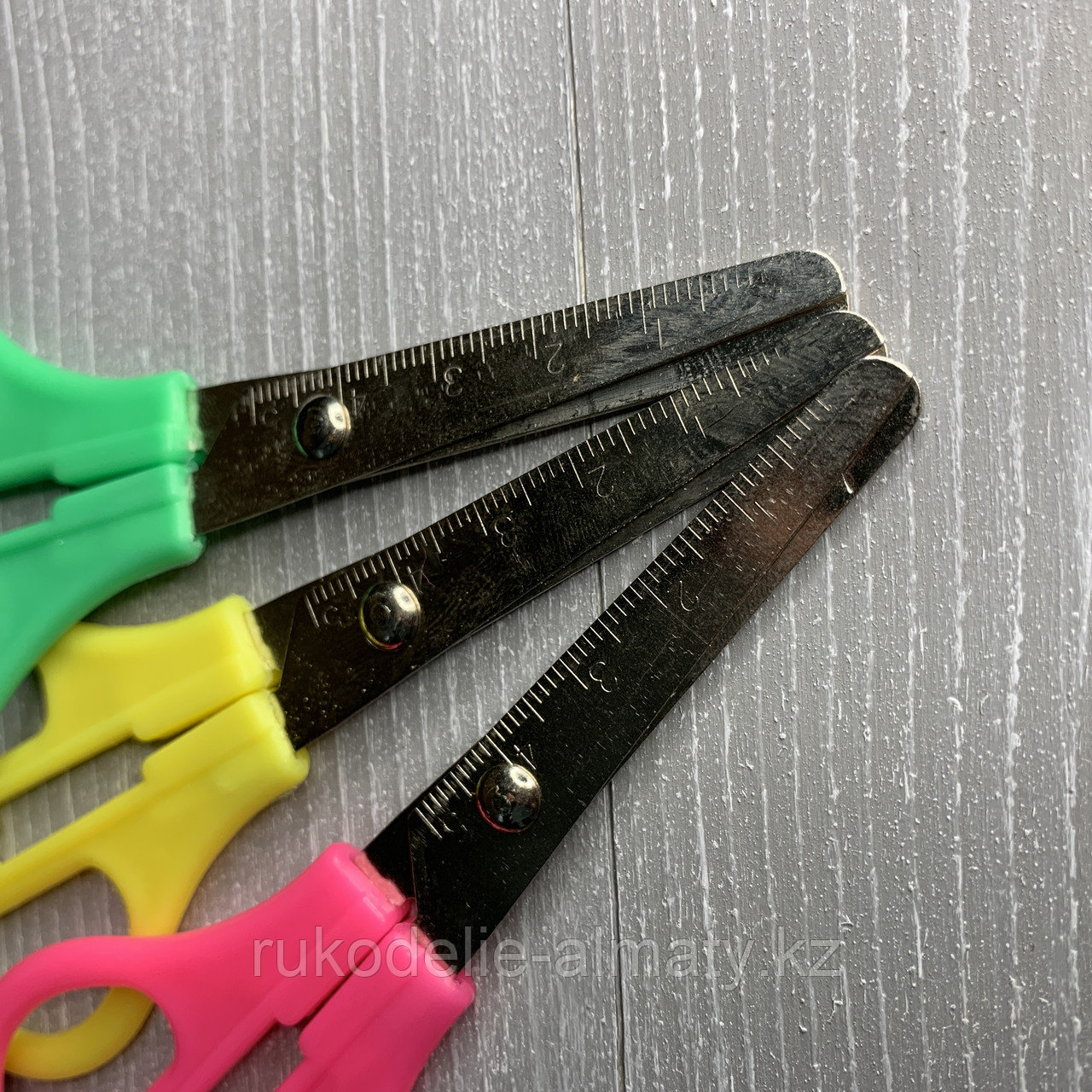 Ножницы канцелярские в блистере, цветные - фото 6 - id-p81020328