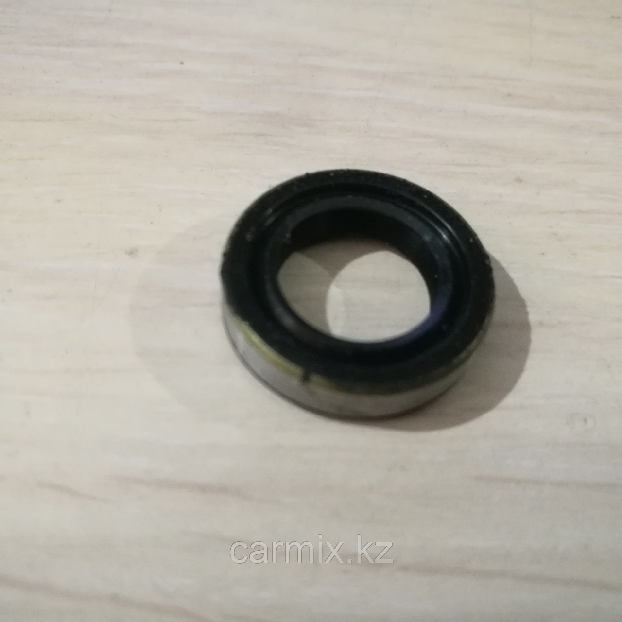 Сальник КПП TOYOTA Dyna Coaster Hiace Land Cruiser/ Prado AD0467F-NOK (13*20*5), 90313-13001