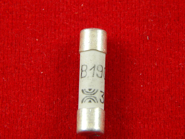 Предохранитель керамический ВП2Б-1В, 3.15 А, 250 В, 20x5 мм, фото 2
