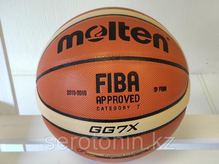 Баскетбольный мяч Molten GG7X