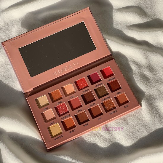 Палетка теней для век Huda Beauty The New Nude 18 цветов