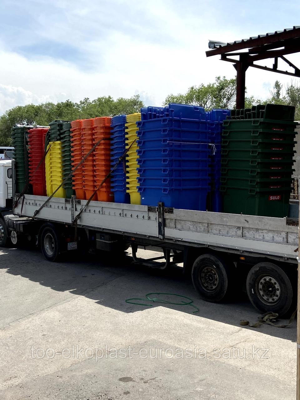 РАСПРОДАЖА ОСТАТКОВ. Пластиковый контейнер для мусора (ТБО) 120 л., оранжевый. Произведено в Германии - фото 3 - id-p81838120