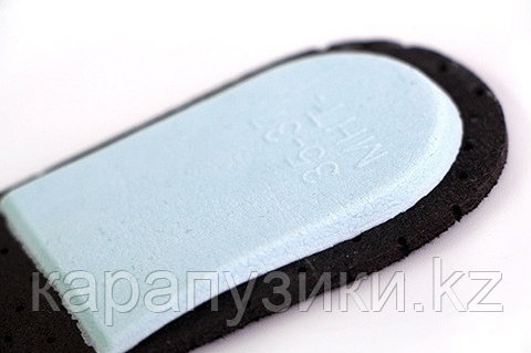 Лесби гимнасттары өздерінің кискаларын көрсетеді