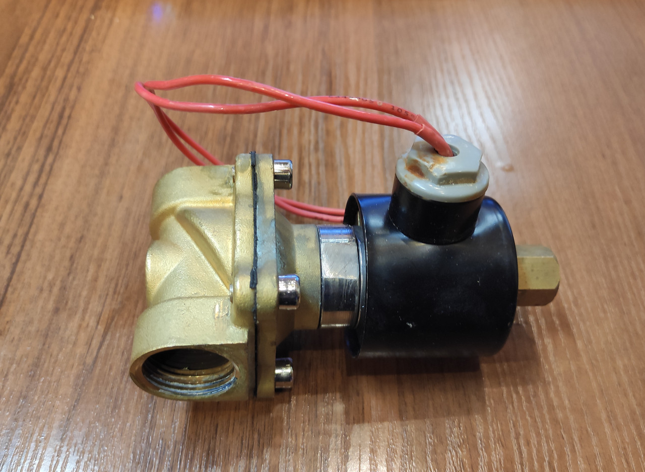 Клапан электромагнитный 220в норм.закрытый 1/2" ABS метал - фото 1 - id-p82095611