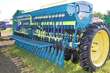 Дәнді-шөпті еккіш СРЗ-Т 3.6 ( СЗТ-3,6 ) шөптік