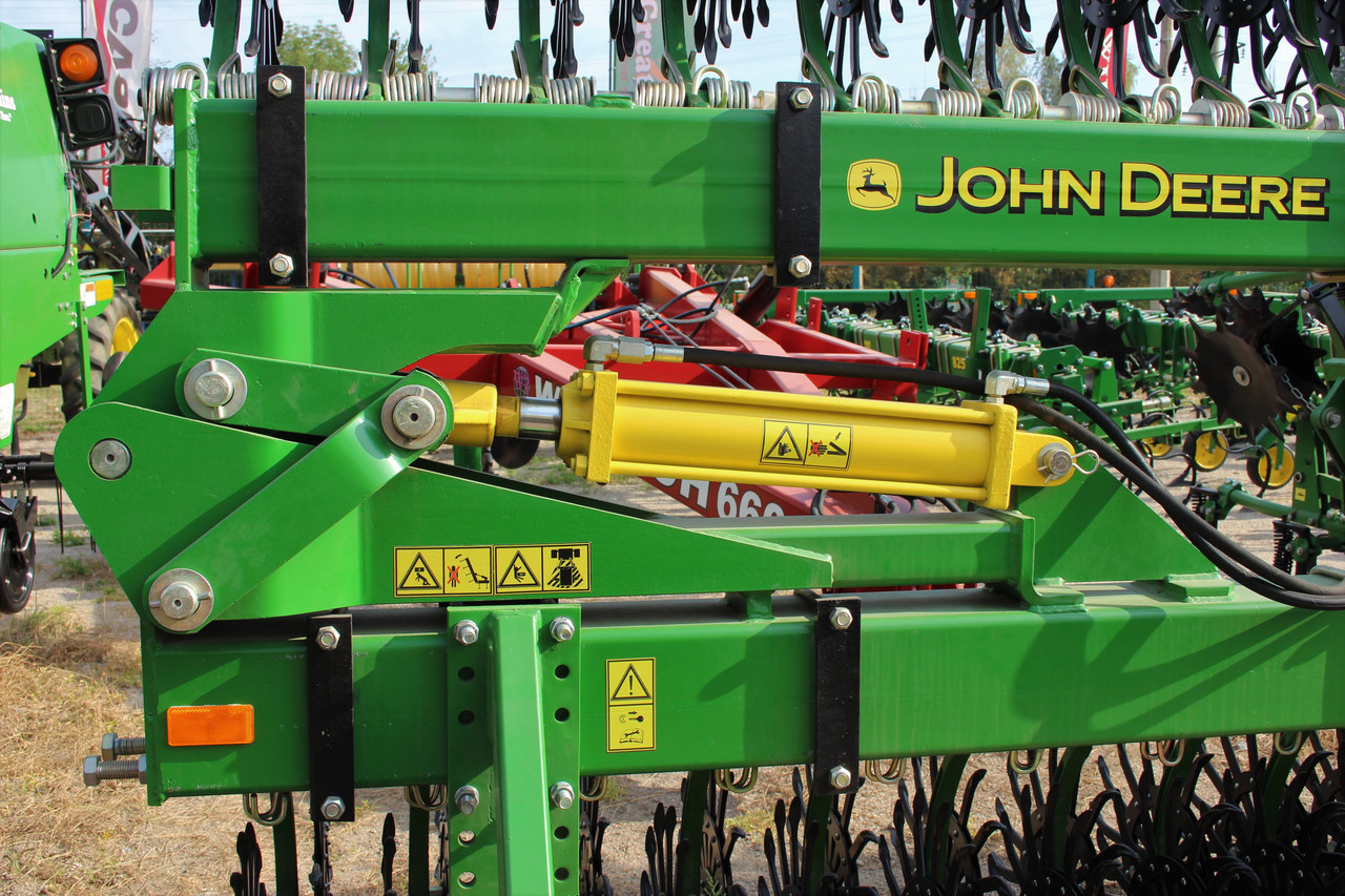 Ротационная борона John Deere 400 10 метров - фото 8 - id-p82179220