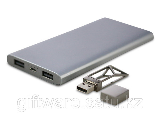 Набор: Портативное зарядное устройство 10 000 mAh + USB флеш карта 8 GB