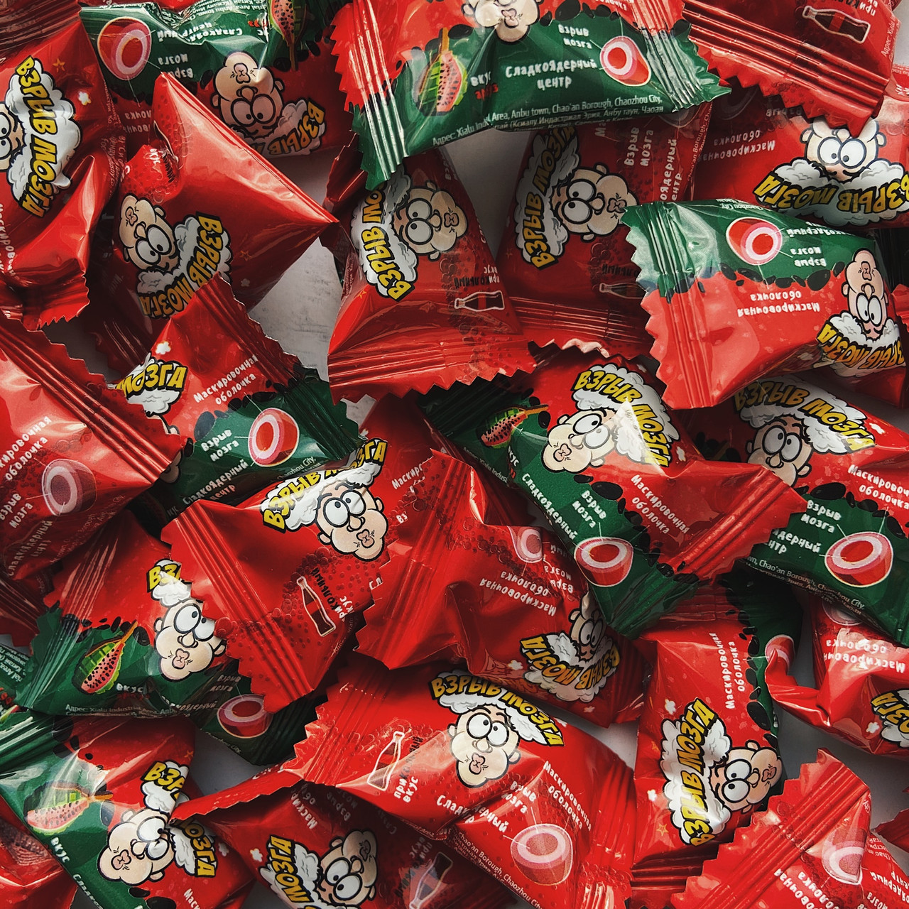 Кислые конфеты ВЗРЫВ МОЗГА со вкусом колы и арбуза 3 гр. (166 шт в упаковке)