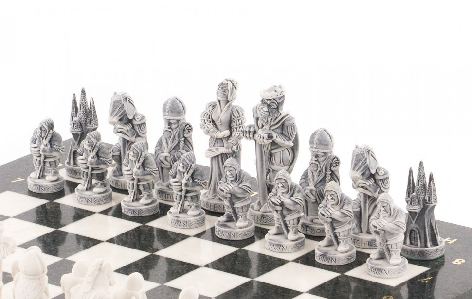 Шахматы из мрамора и змеевика "Средневековье" доска 40х40 см 119902 - фото 4 - id-p80872168