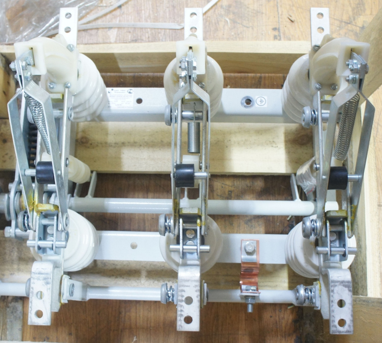 Привод вна-10/630. Выключатель нагрузки автогазовый вна-10/630. Выключатель нагрузки вна(п)-10/630-20з с приводом прбд-10. Выключатель нагрузки автогазовый вна-10/630. Привод вна-10/630.