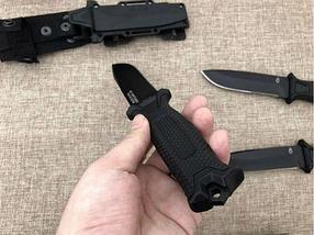 Нож тактический GERBER StrongArm Fixed Blade Coyote 1500 с ножнами (Черный), фото 3
