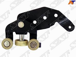 Ролик сдвижной двери RH нижний TOYOTA HIACE (KDH2##,TRH2##) 04-