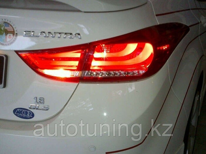 Светодиодные фонари в стиле BMW на Hyundai Elantra/Avante 2011-2015 г. - фото 2 - id-p82463445