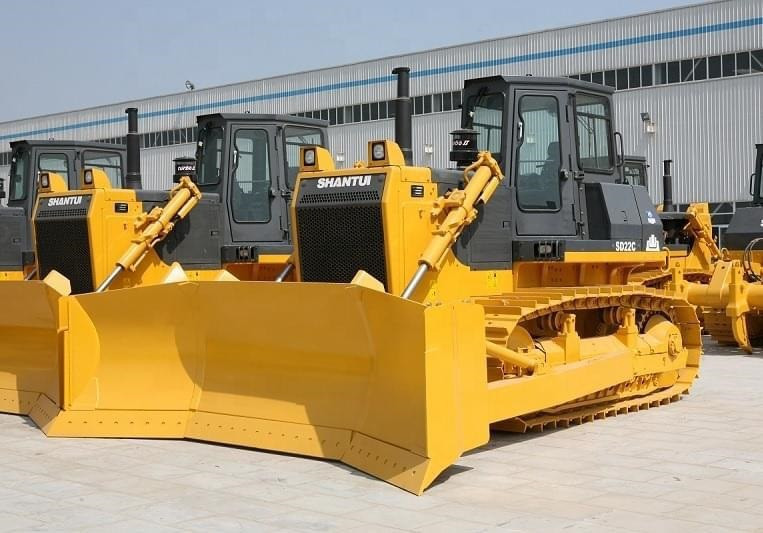Бульдозер Shantui Sd22