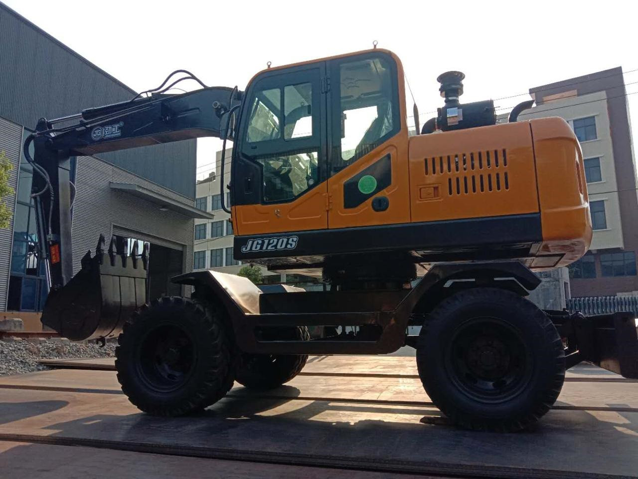 Экскаватор JINGGONG120SC
