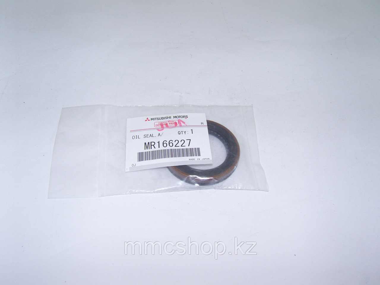 MR166227 - сальник акпп гидромуфты Pajero Delica Montero Sport Nativa Challenger ПАджеро Делика Митсубиши, фото 1
