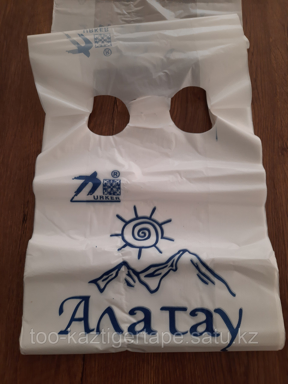 Пакеты в рулоне с ручкой, белый "Алатау"