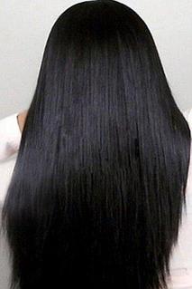 Оксана Дмитриева Мироновтың шұңқырын сорды.