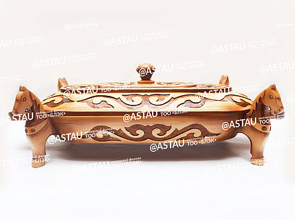 Подиумдағы жалаңаш сән көрсетілімі видео