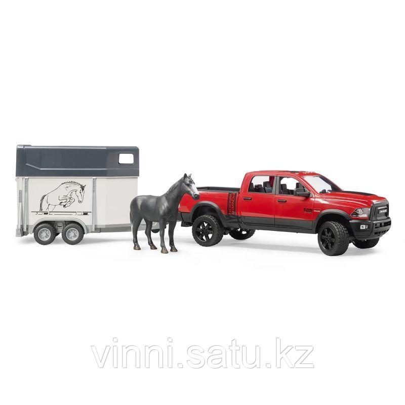 Пикап RAM 2500 c коневозкой и одной лошадью - фото 1 - id-p82864031