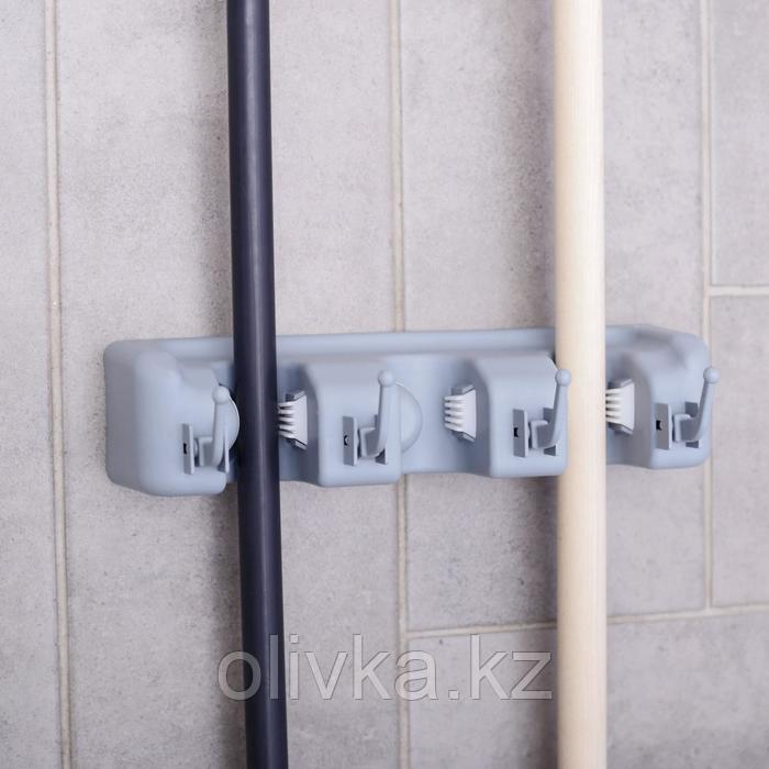 Держатель для уборочного инвентаря с крючками, 26×6×10 см, цвет серый
