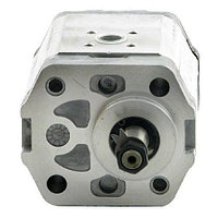 Насос охлаждающей жидкости (помпа) 0293 7465 на 1015