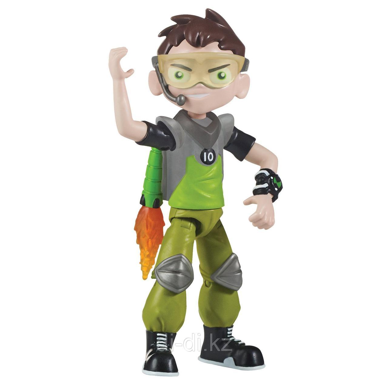 Ben 10 Фигурка 12.5 см, Бен с реактивным рюкзаком