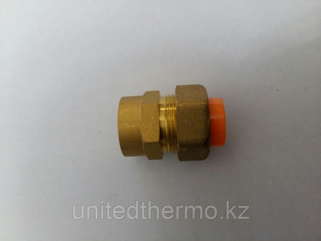Муфта для газа 20*3/4" ВР (Добрыня)