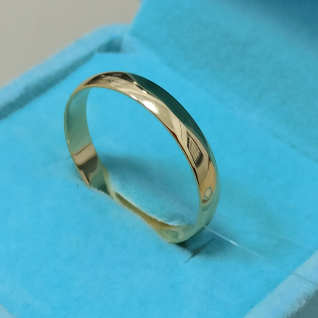 Обручальное кольцо - 20,5 размер
(Муканова 159)