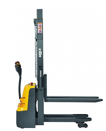 Штабелер самоходный 1,2 т 1,6 м XILIN CDD12R-ES двухуровневый (сопровождаемый)