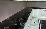 Столешница черный мрамор в кухню, фото 3