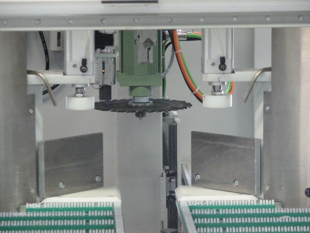 Автоматическая сварочно-зачистная линия Haffner SMH-4 + SVW + SV-2 - фото 5 - id-p8739087