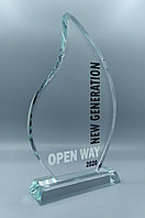 Статуэтка из стекла