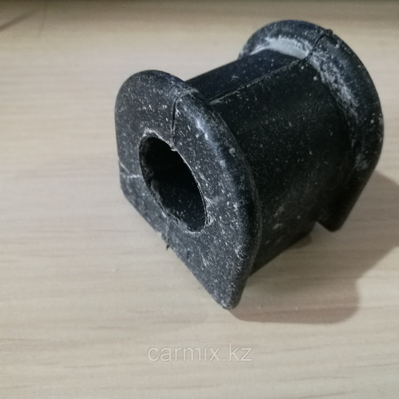 Втулка стабилизатора переднего COROLLA VERSO d-23mm