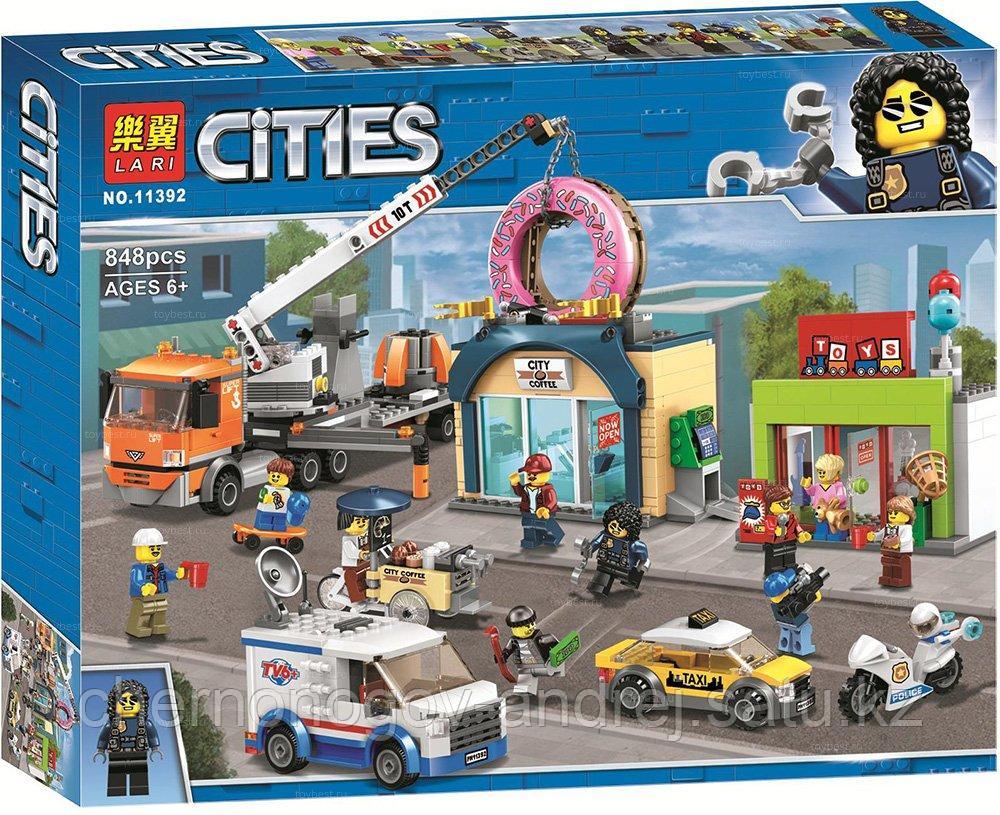 Конструктор Аналог лего сити Lego City 60233 Lari 11392 Открытие магазина по продаже пончиков