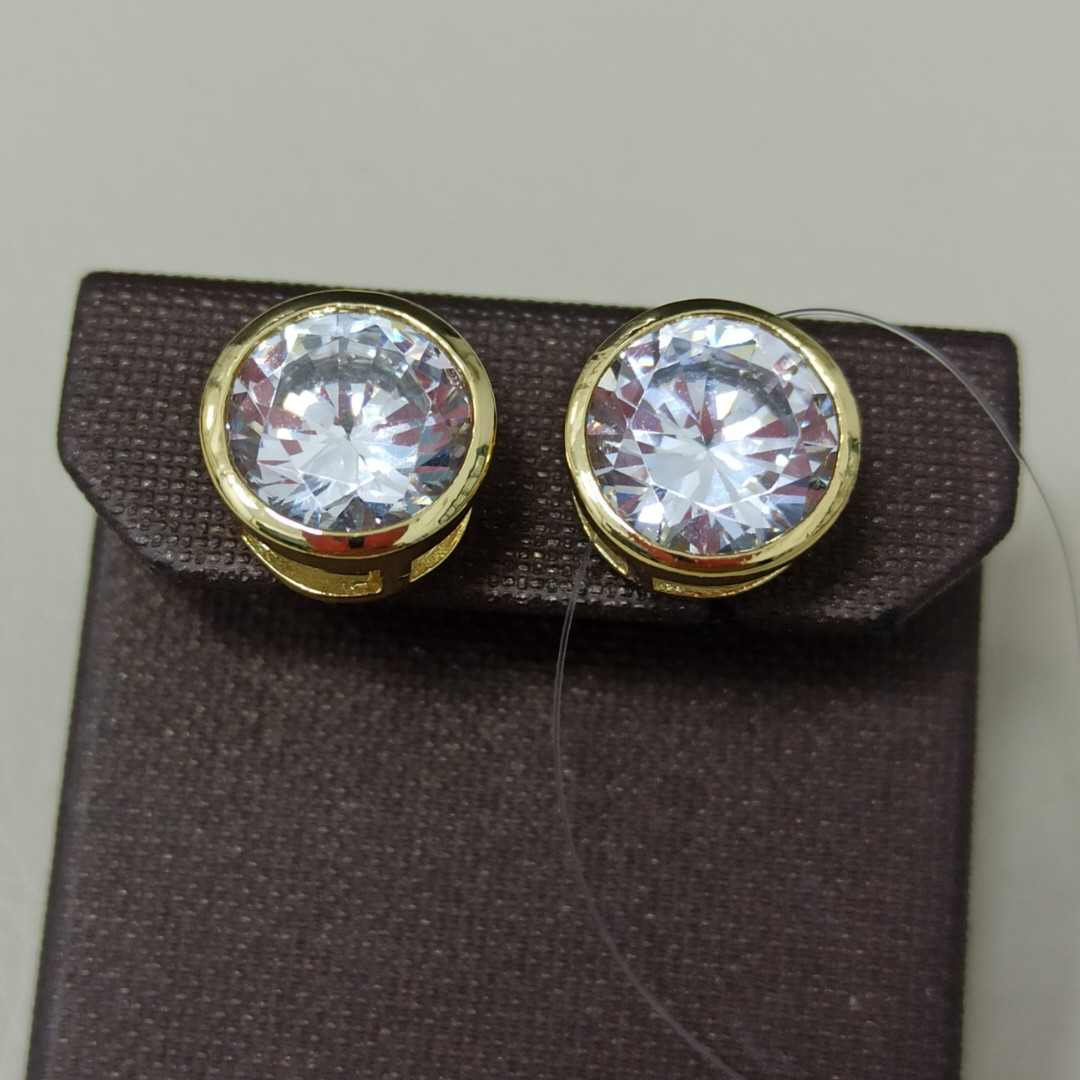 Пуссеты c Swarovski