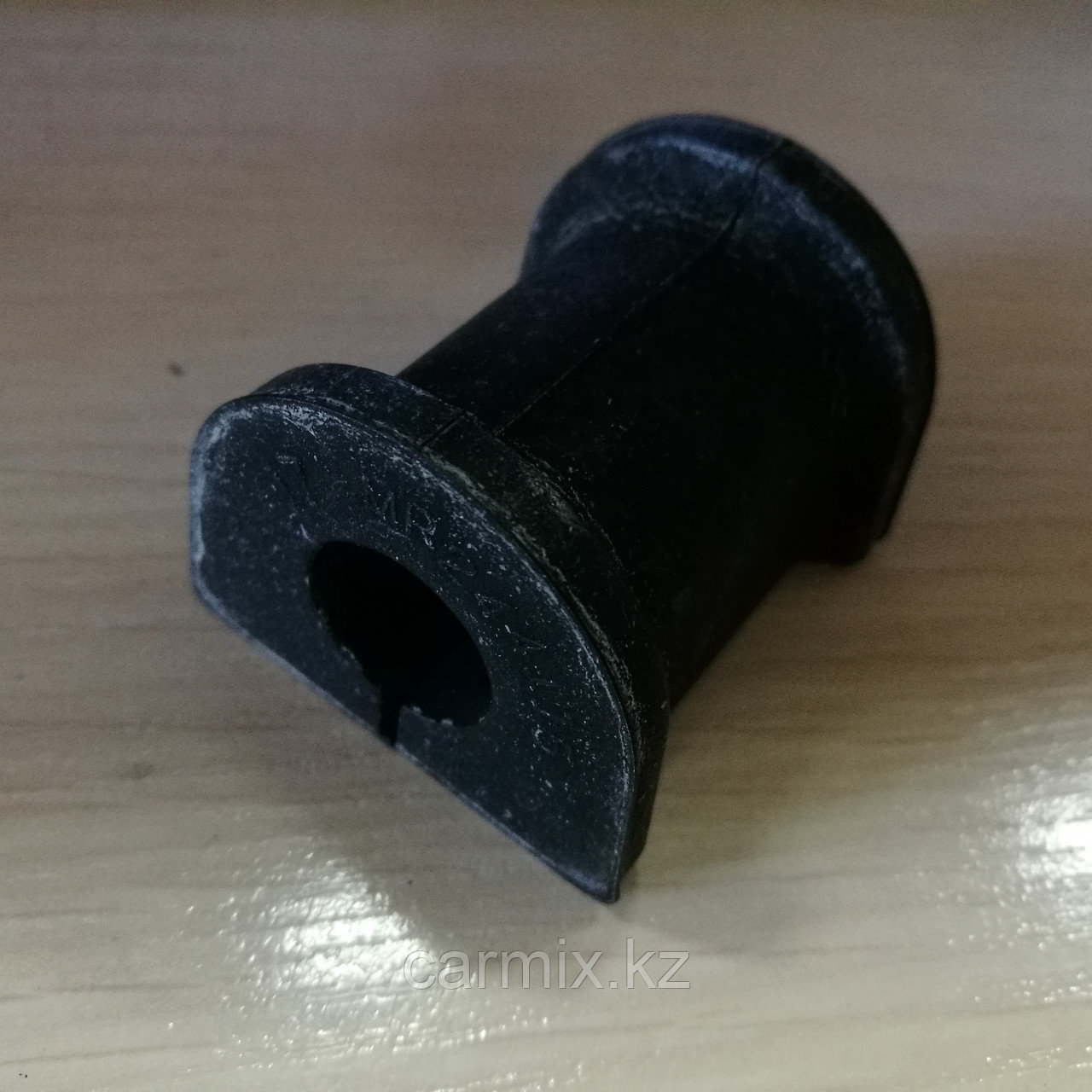 Втулка переднего стабилизатора MITSUBISHI GALANT d=17mm