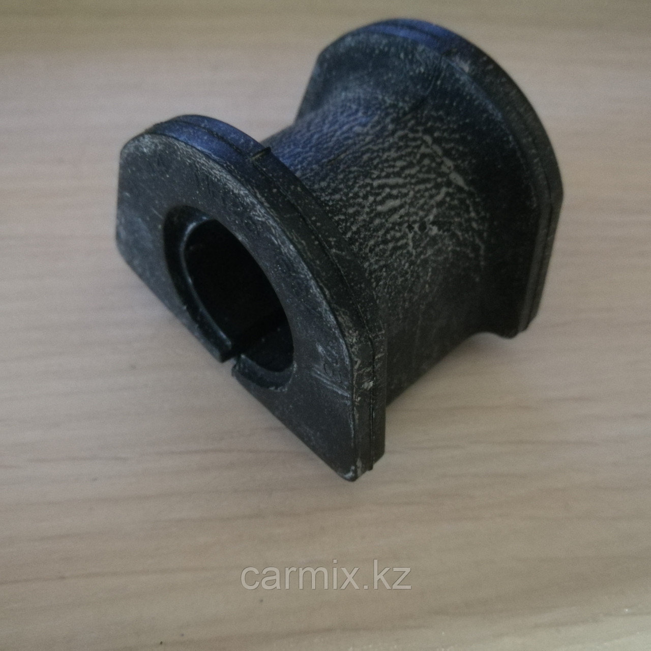Втулка заднего стабилизатора Mitsubishi Pajero Sport / Space Gear d-23mm