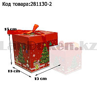Подарочная коробка M(15х15х15) квадратная в новогодней тематике красного цвета с красной лентой елочка