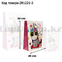 Пакет подарочный M(26х32) 3D иллюстрация для детей с блестками белого цвета с единорогом