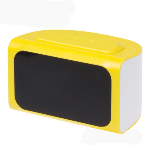 Сетевое зарядное устройство Remax RMC-05 4XUSB 3.1A + будильник Yellow