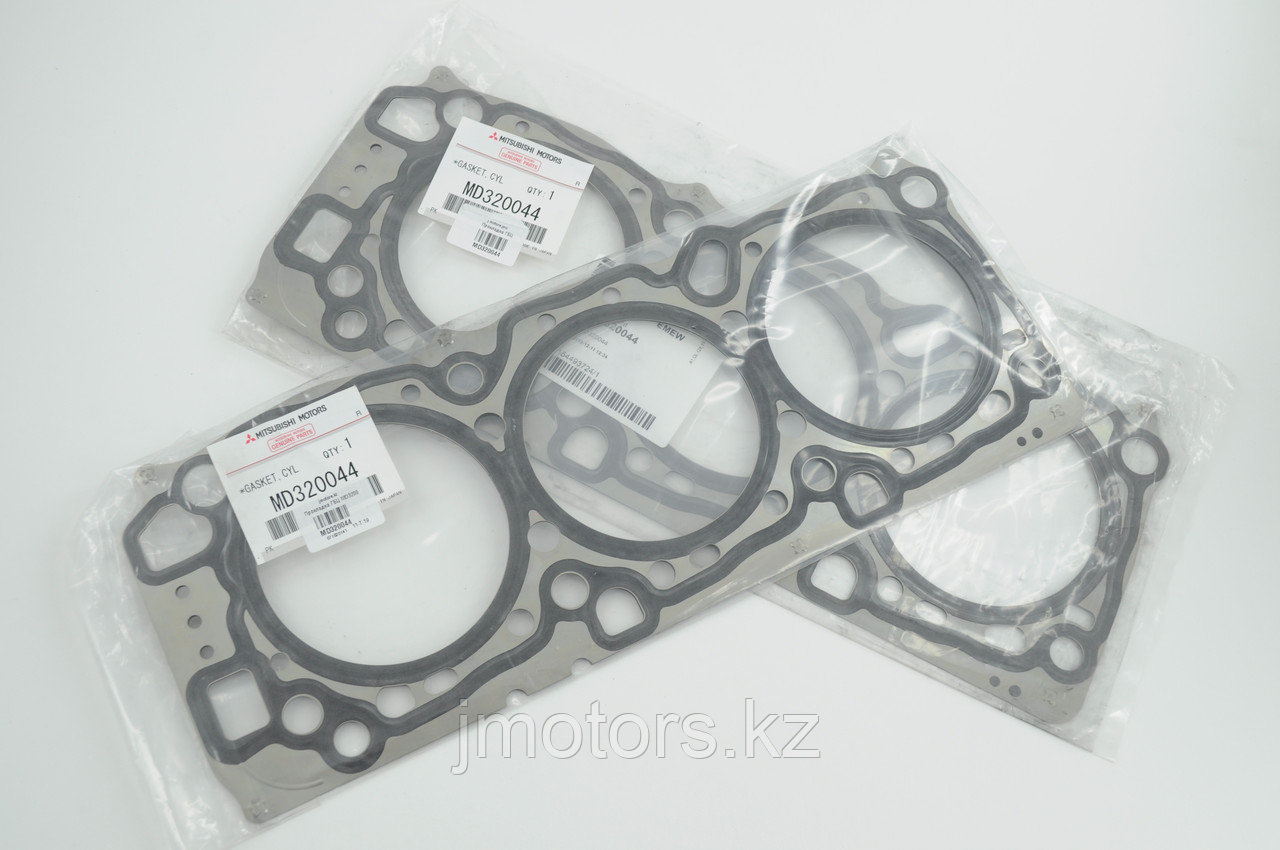 Прокладка ГБЦ Mitsubishi Pajero montero sport STMD320044
