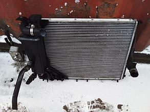 Радиатор основной без бочка bmw e46 бмв е46 дорест дорестаил бу из Японии
