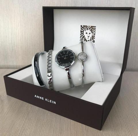 Часы наручные женские Anne Klein с тремя дизайнерскими браслетами (Черный в серебре) - фото 1 - id-p84209602