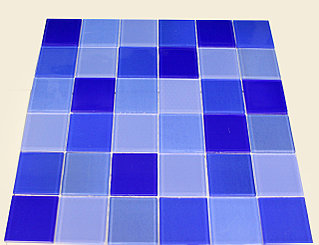 Крупная стеклянная мозаика голубой с синим